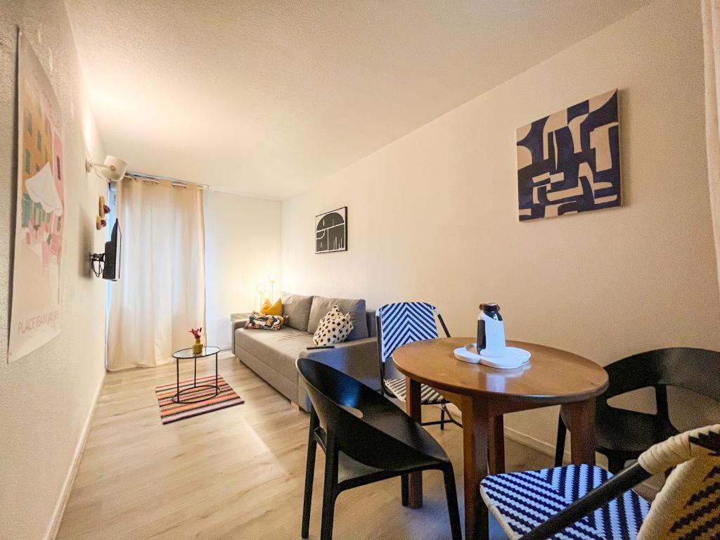 Suite Cobalt Villeurbanne Exterior photo