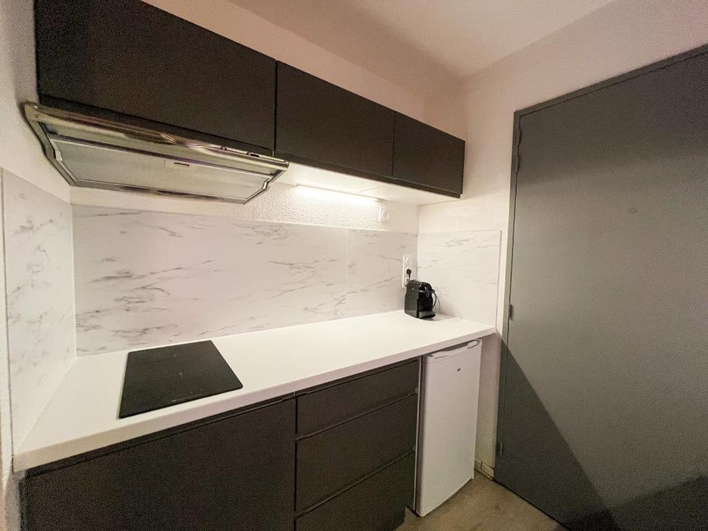 Suite Cobalt Villeurbanne Exterior photo